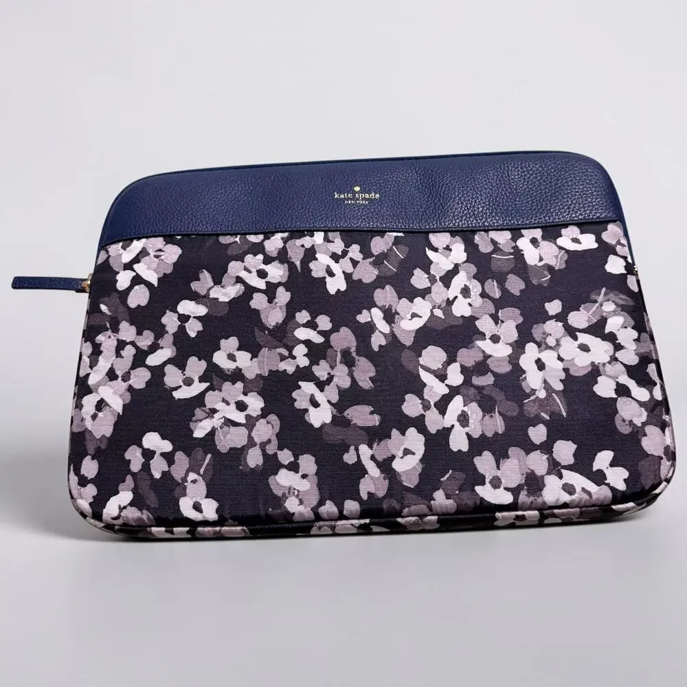 Kate Spade New York Laptop Sleeve with Zip Closure